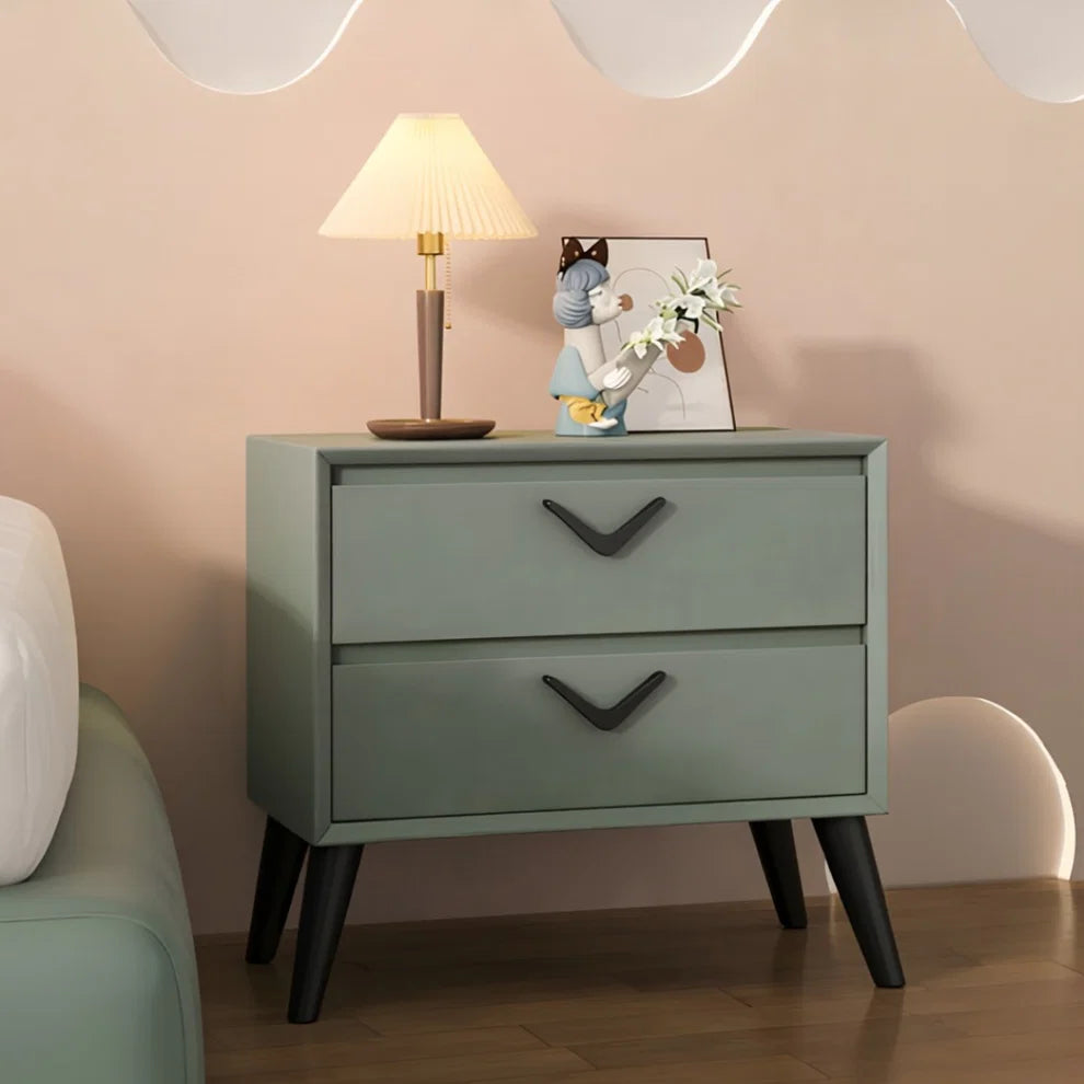 Elegant Oak Solid Wood Bedside Table with Drawer