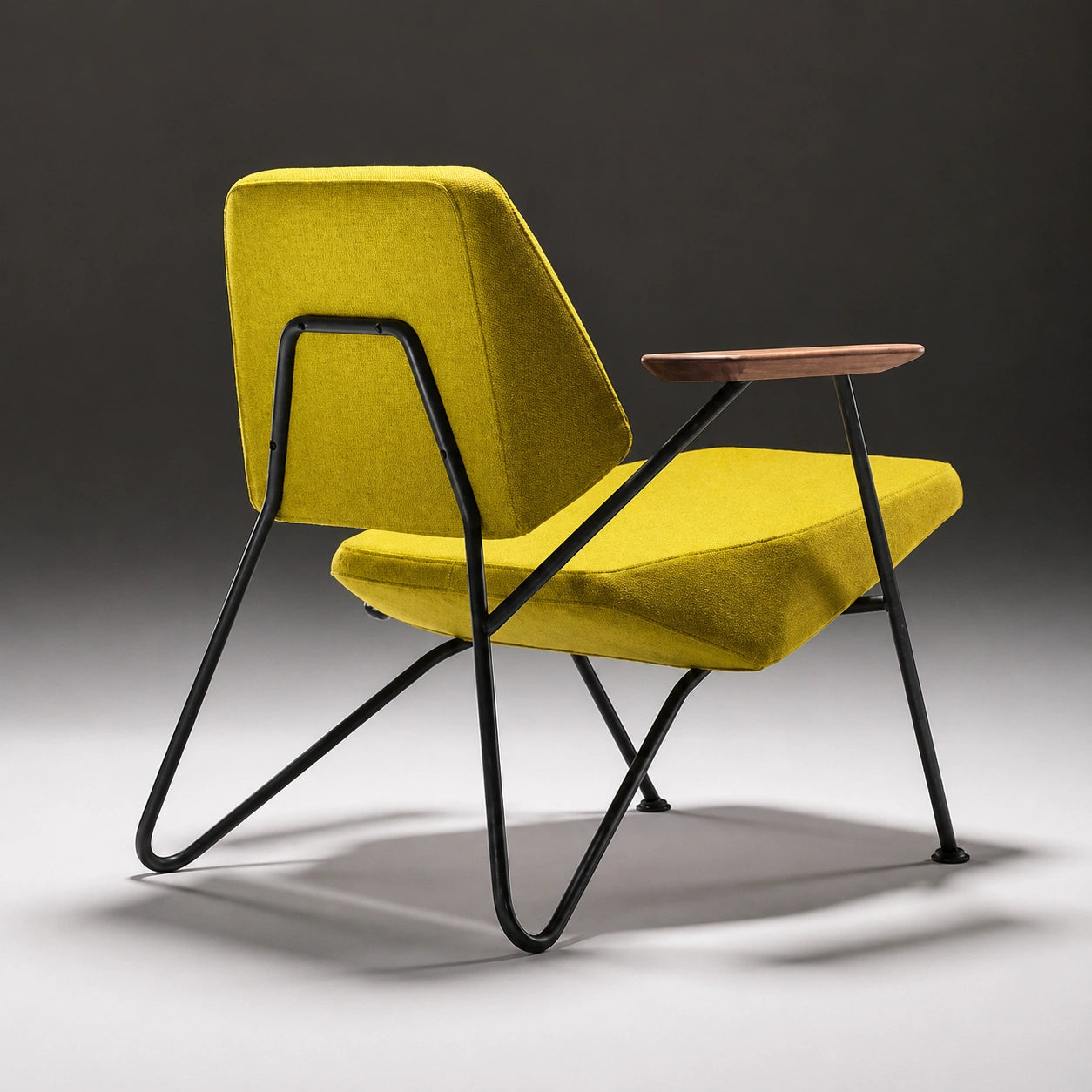 Modern Lounge Accent Chair – Upholstered Fabric, Black Metal Frame, Designer Style – Furely