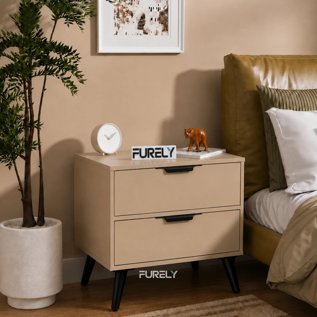 Compact Solid Wood Side Tabel With 2 Drawer
