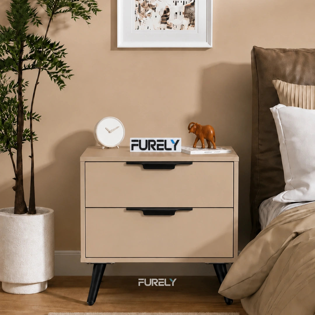 Compact Solid Wood Side Tabel With 2 Drawer